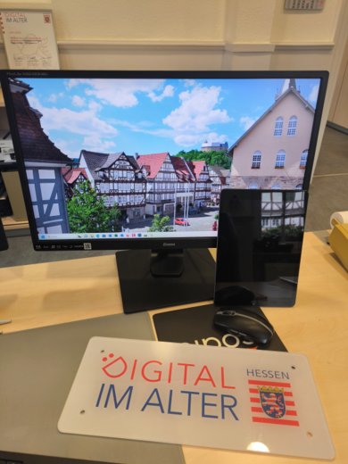 Die Startseite der Stadt Spangenberg auf einem Monitor