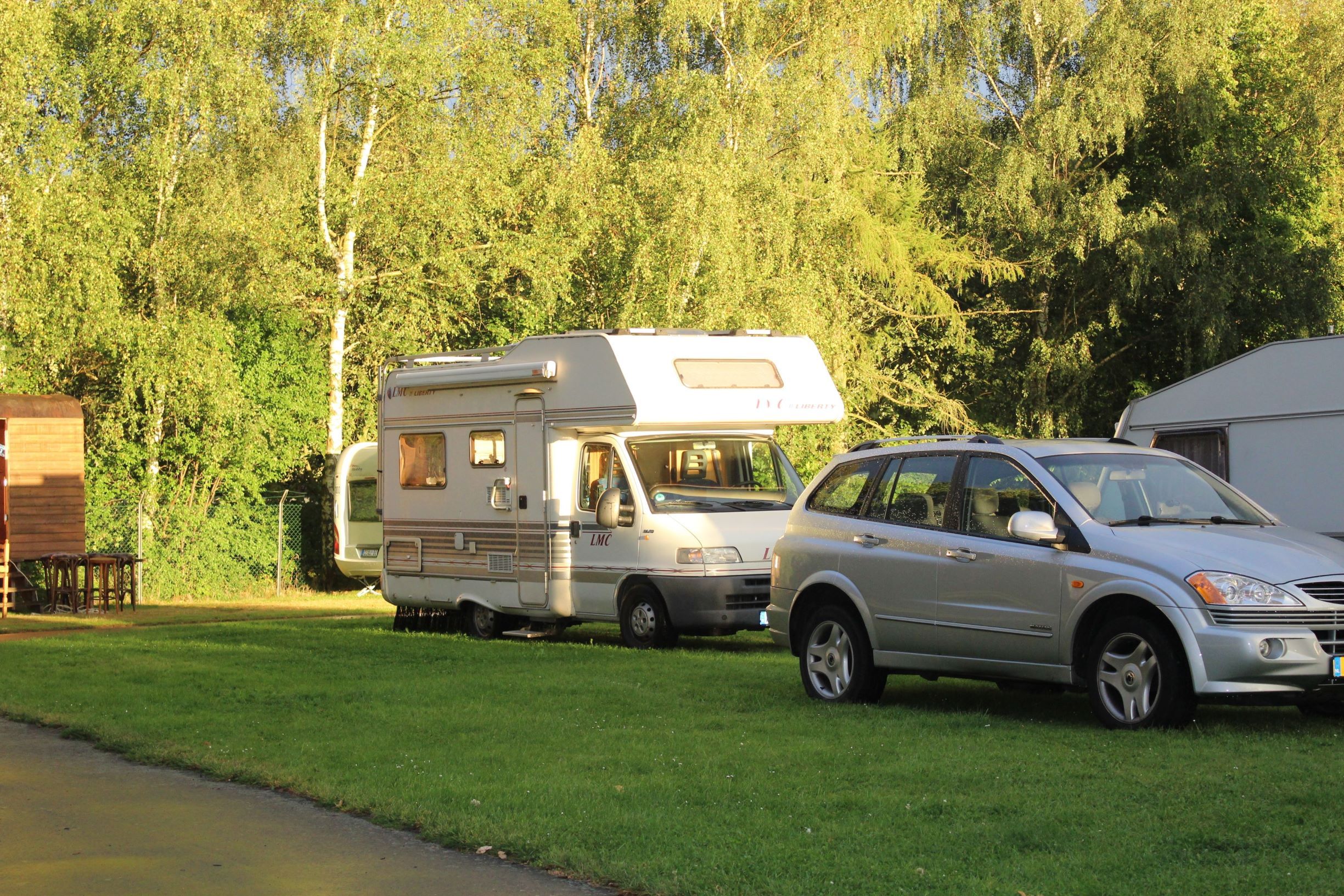 Wohnmobil auf dem Campingplatz